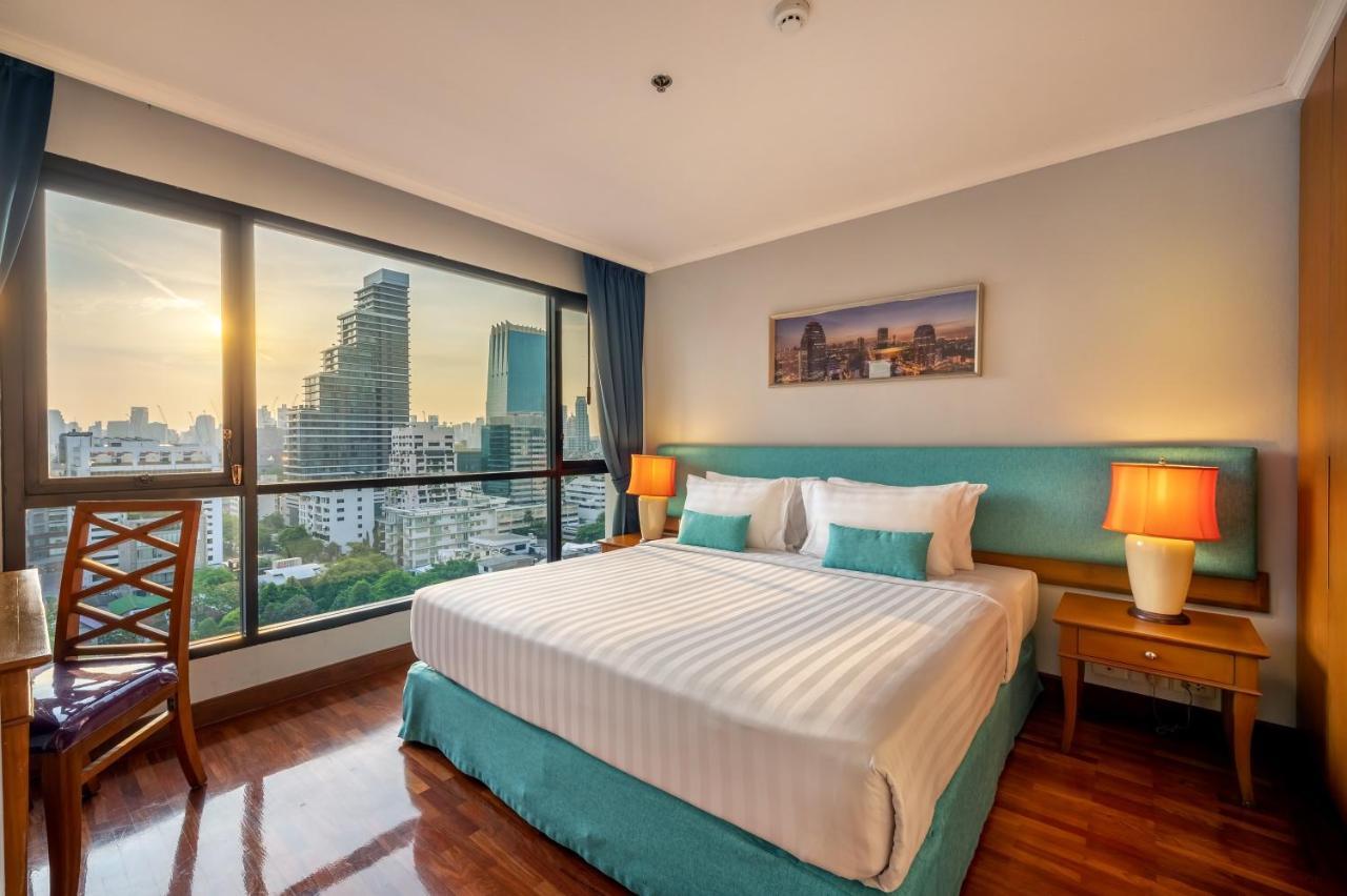 Bandara Silom Suites, Bangkok Банкок Екстериор снимка